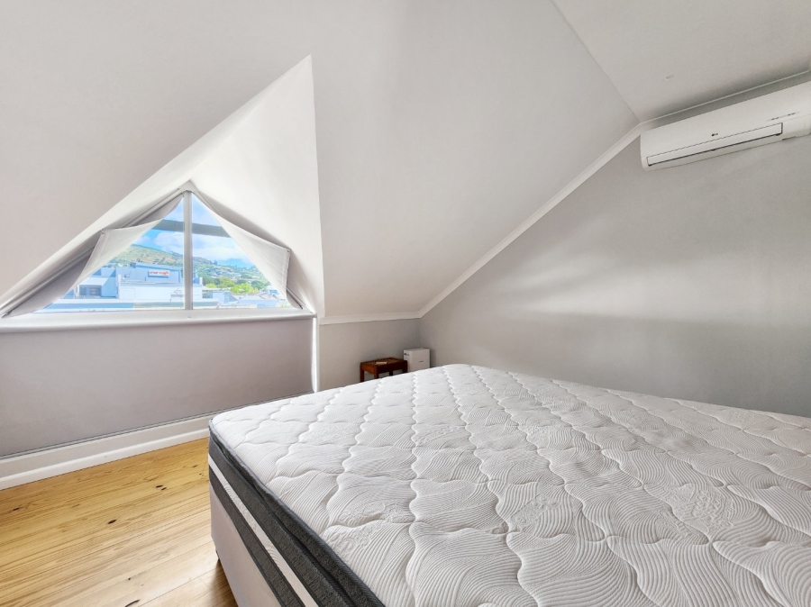 2 Bedroom Property for Sale in Gardens Western Cape